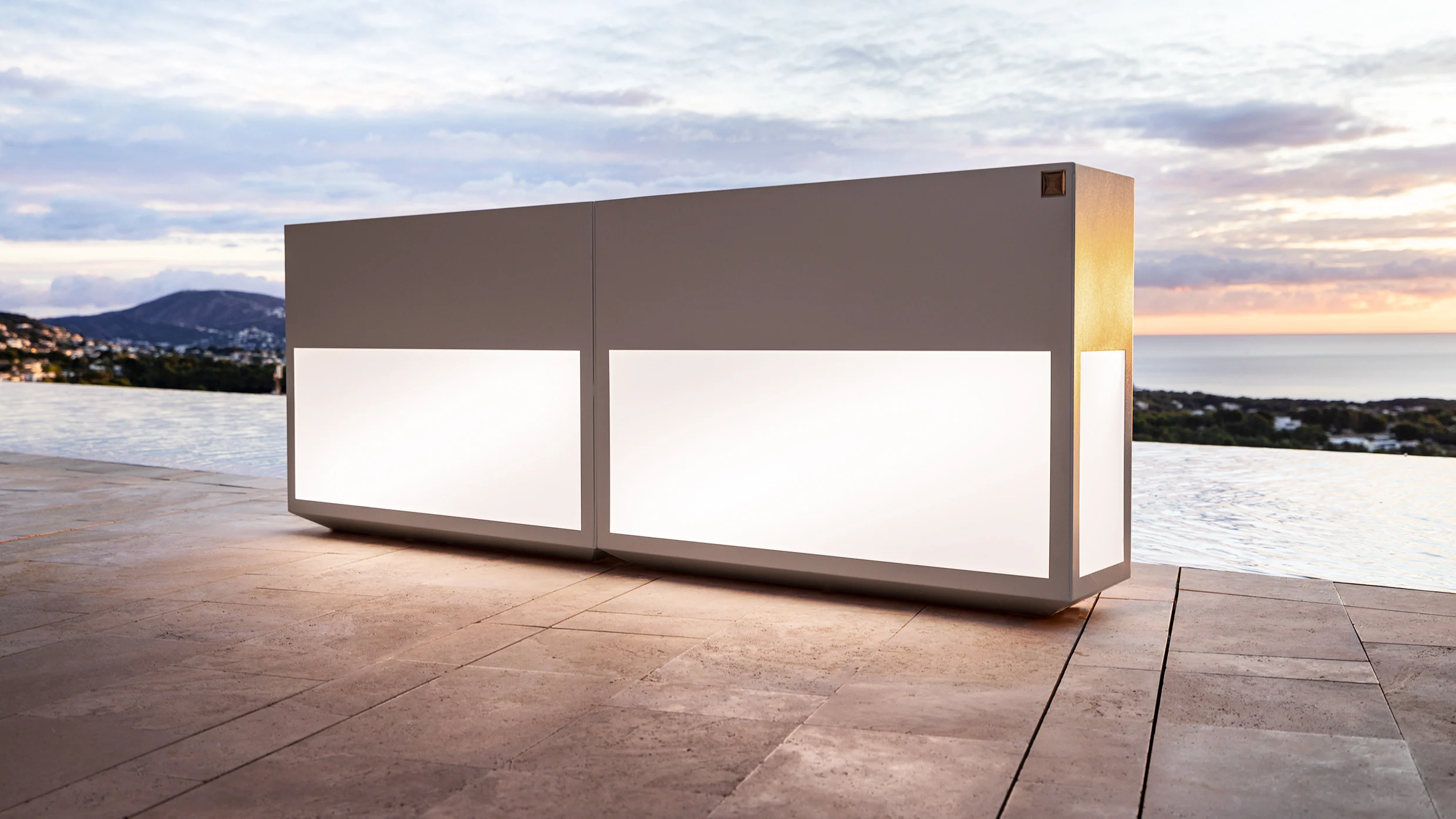 macetas iluminadas exterior