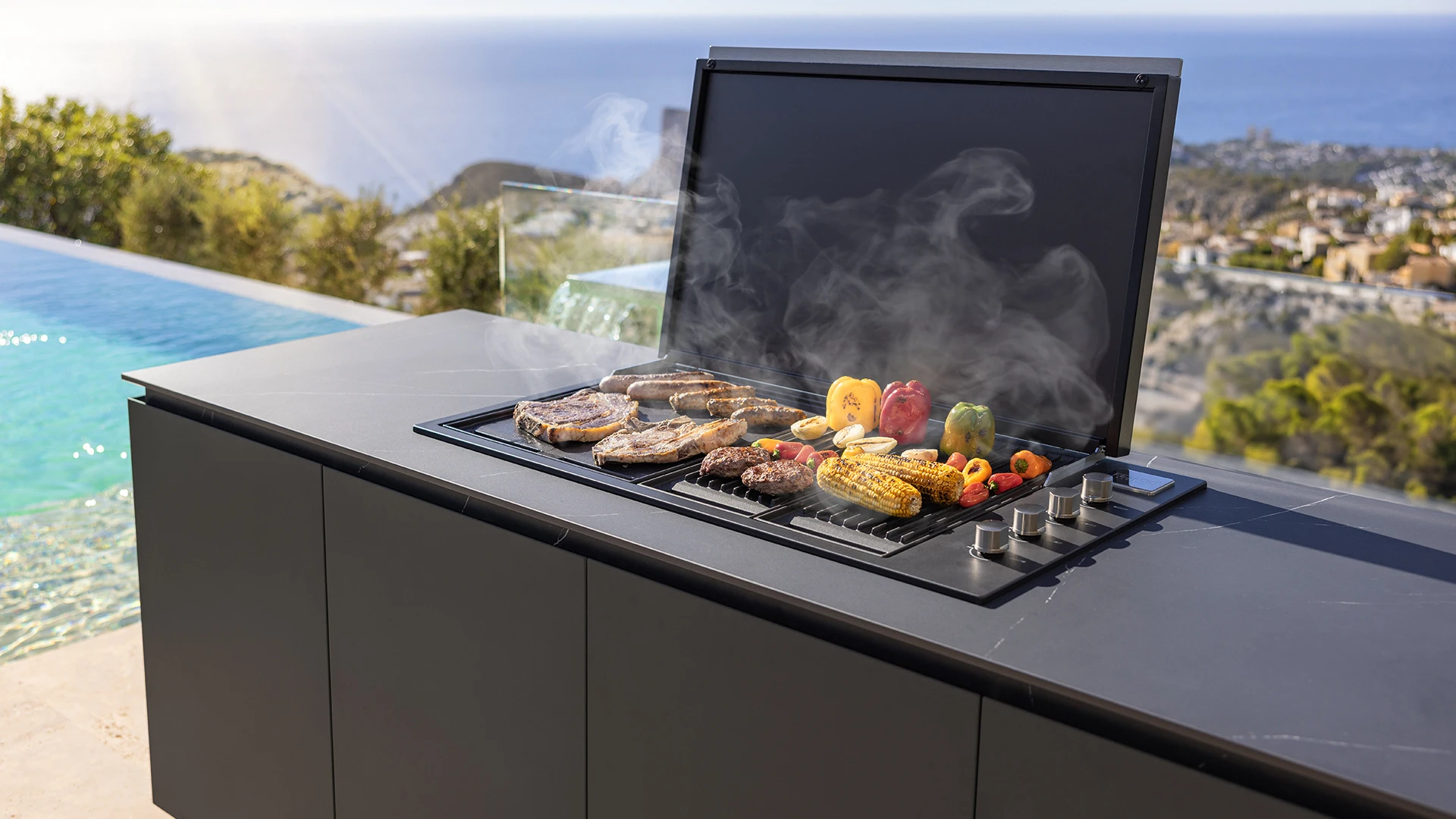 cocina exterior lujosa