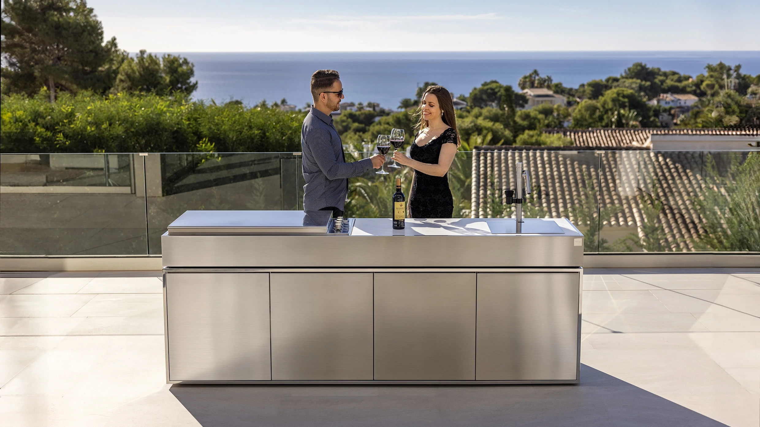 cocina exterior con barbacoa gas